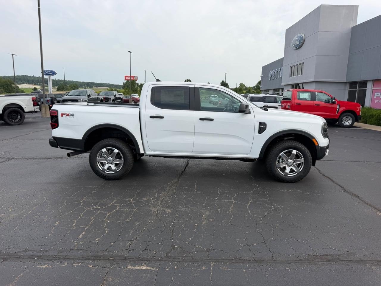 New 2026 Ford Ranger XLT w/ Equipment Group 301A High AWD/4WD image 2