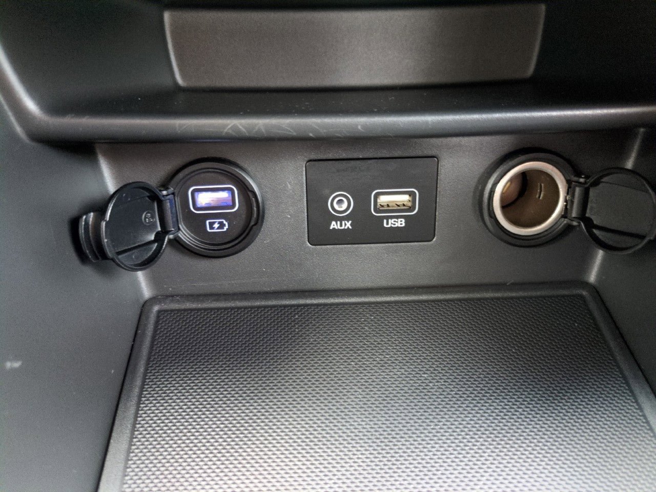 Used 2020 Hyundai Kona SE FWD image 29