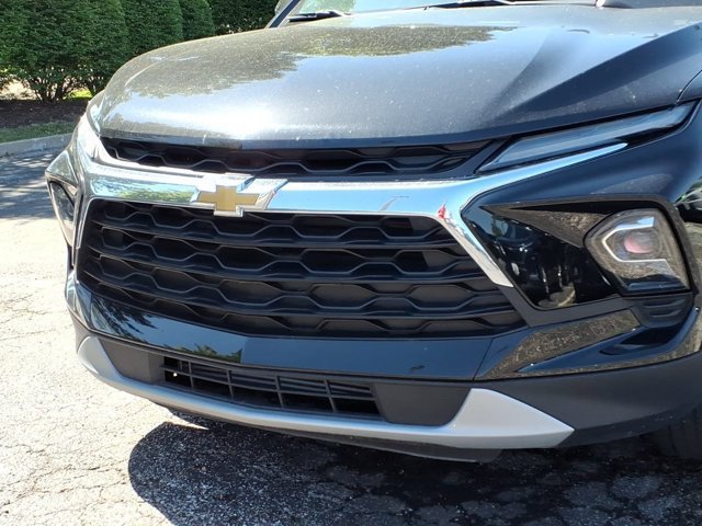 Used 2025 Chevrolet Blazer LT FWD image 37