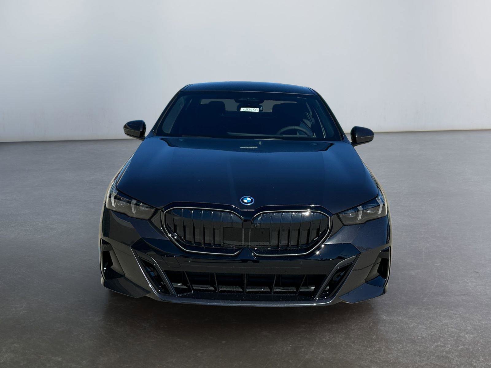 New 2026 BMW 550e xDrive AWD/4WD image 8