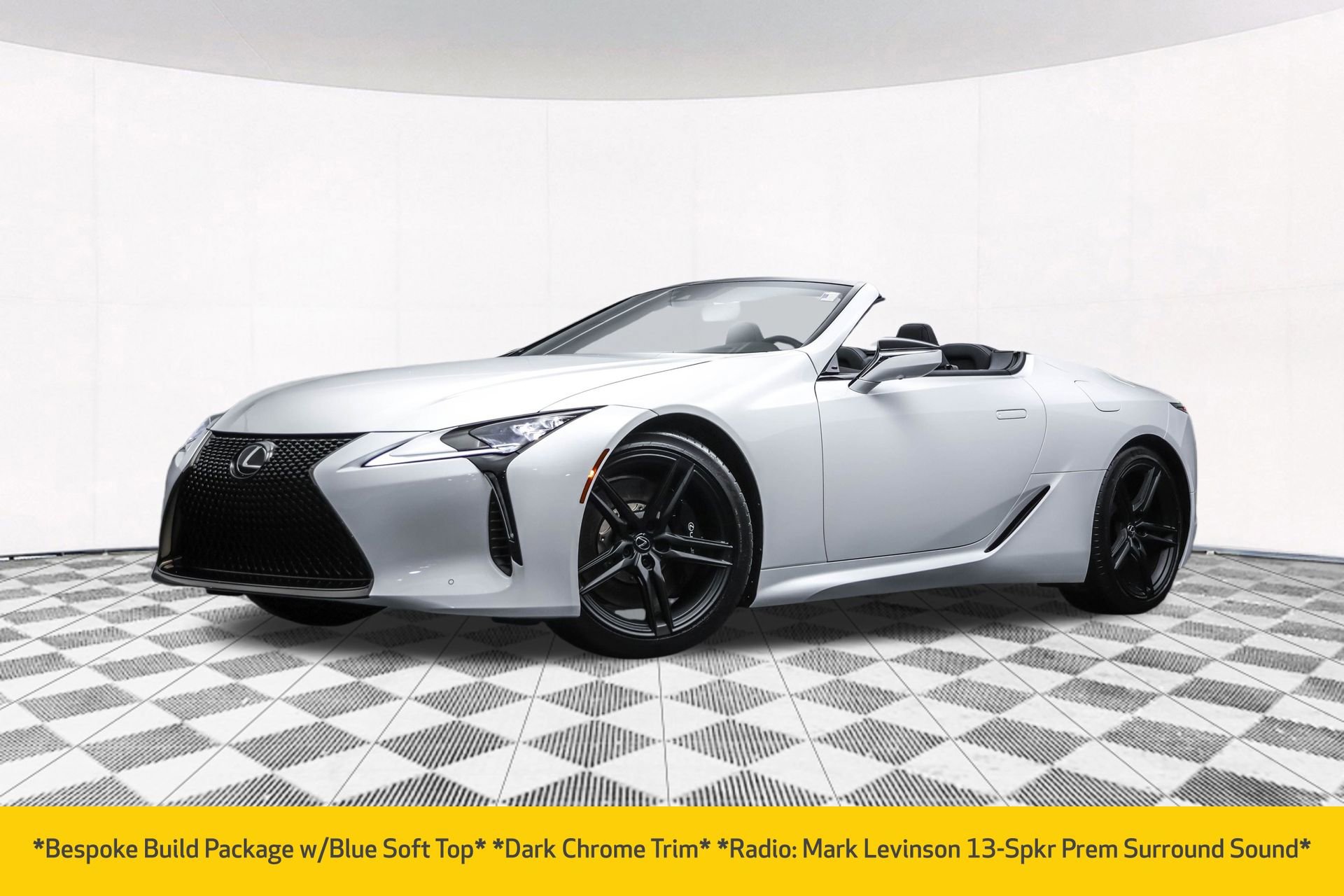 Used 2024 Lexus LC 500 Convertible image 2