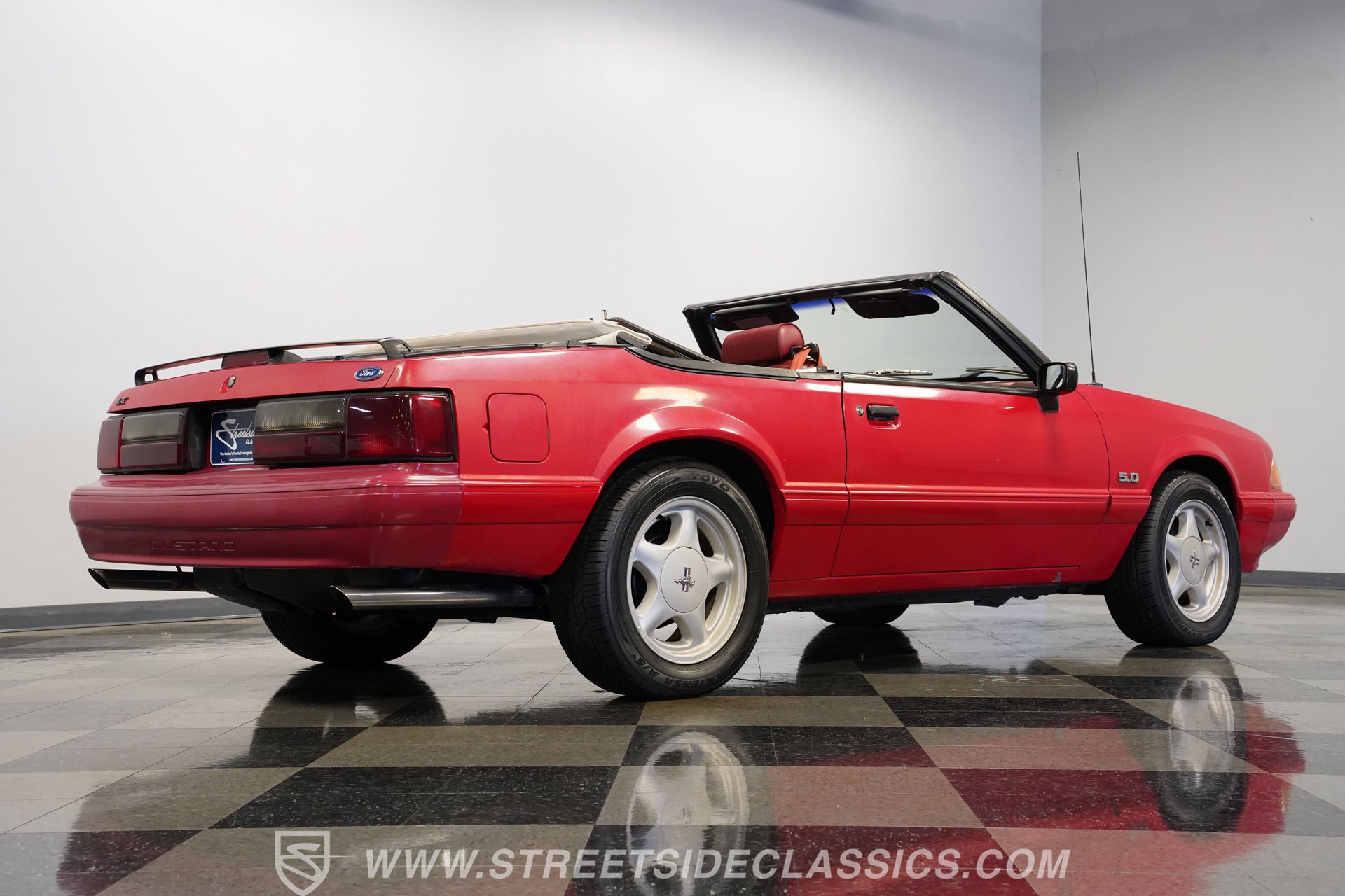 Used 1992 Ford Mustang LX RWD image 28