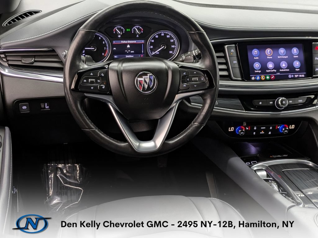 Used 2023 Buick Enclave Essence AWD/4WD image 4