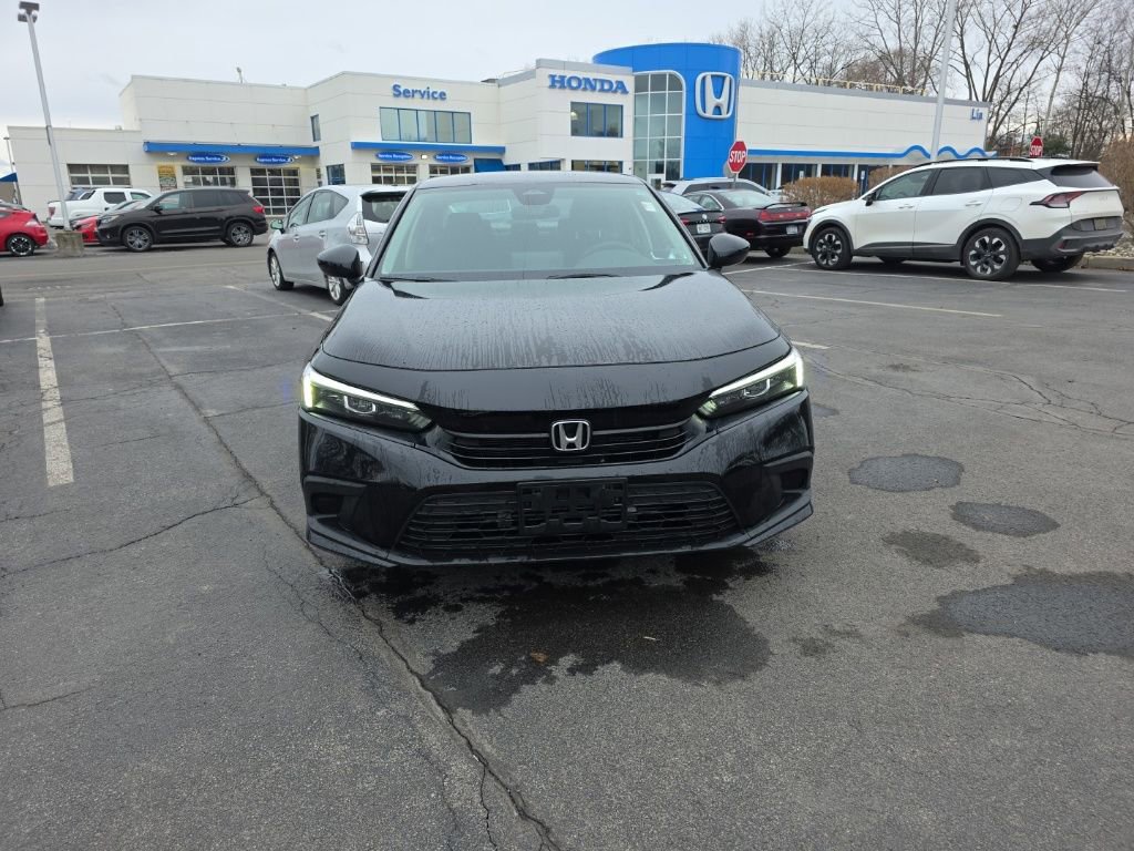 Used 2023 Honda Civic LX image 2