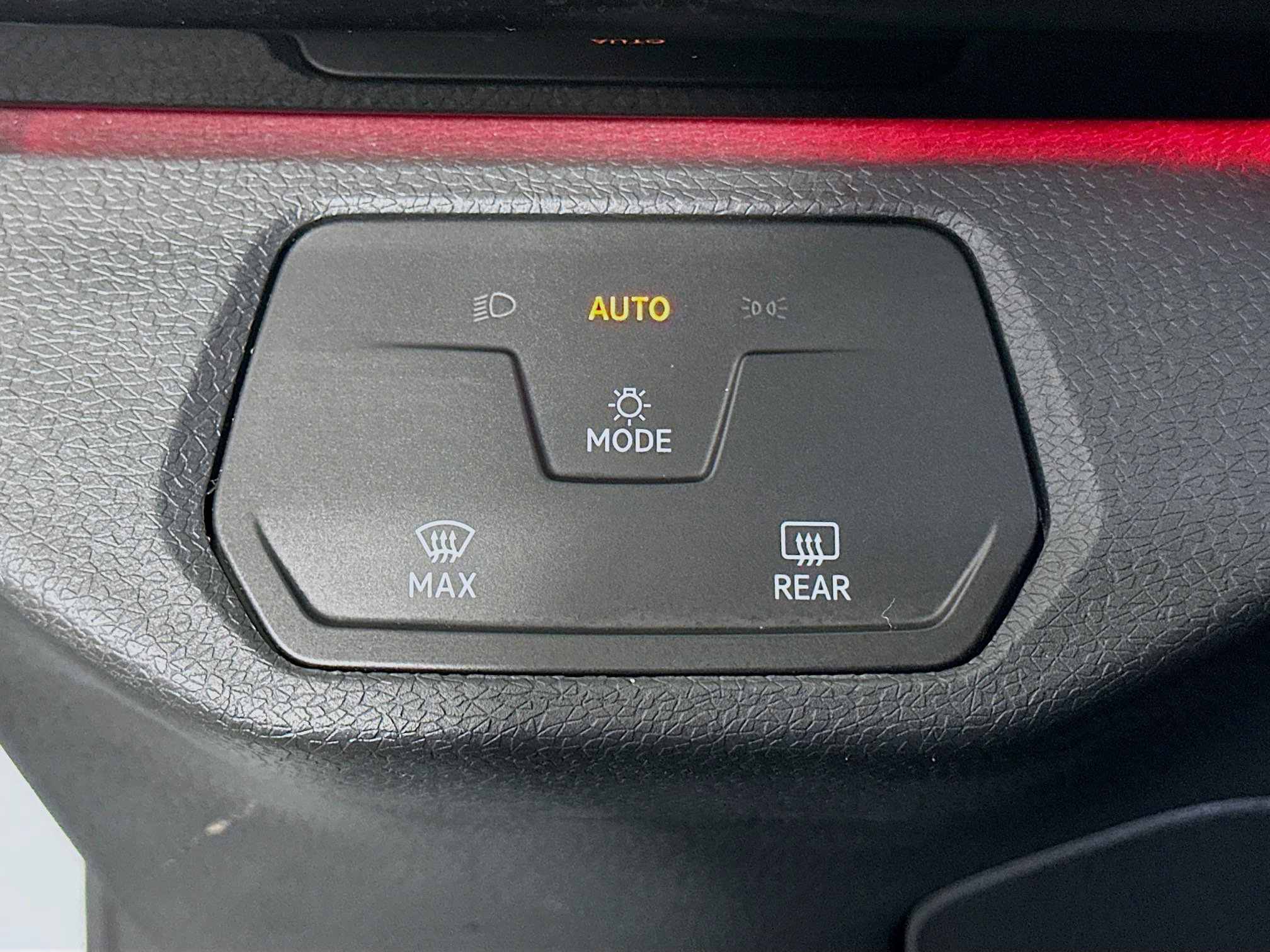 Used 2022 Volkswagen ID.4 Pro RWD image 16