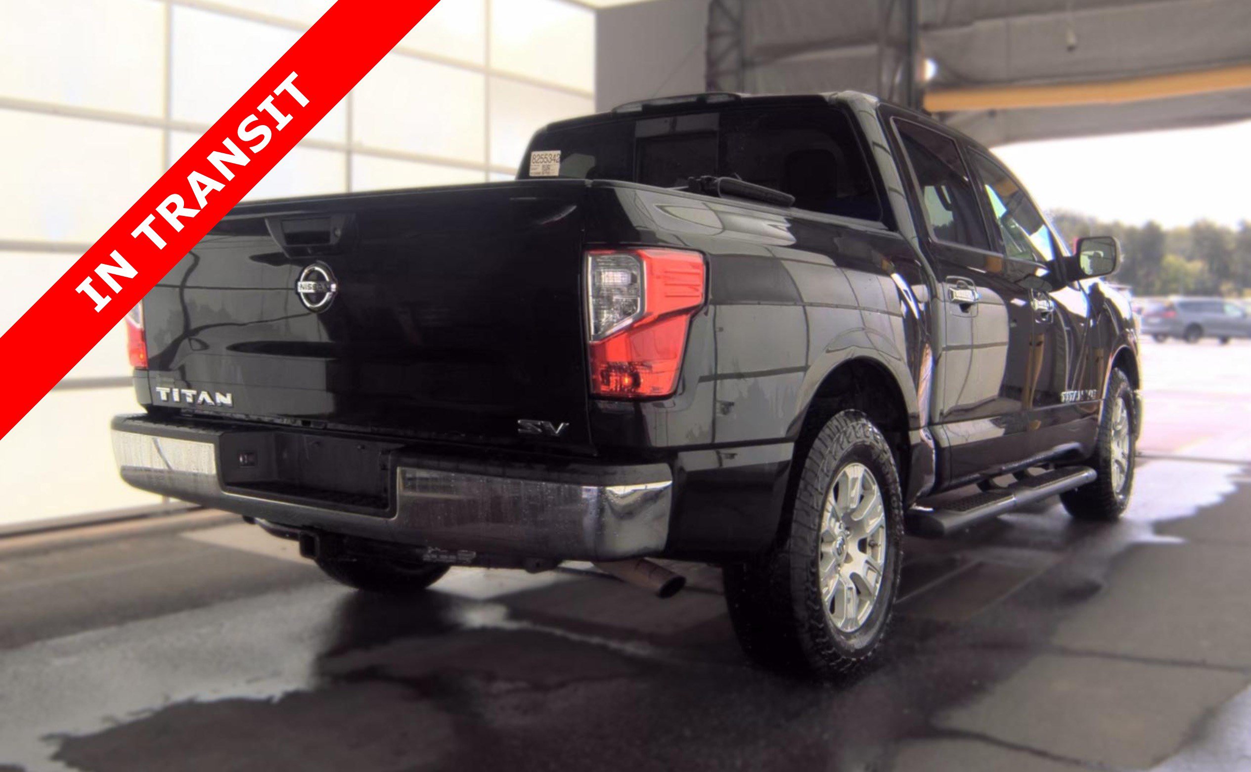 Used 2019 Nissan Titan SV RWD image 5