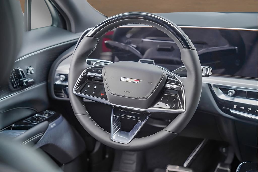 New 2026 Cadillac Lyriq V w/ Exterior Carbon Fiber Package image 23