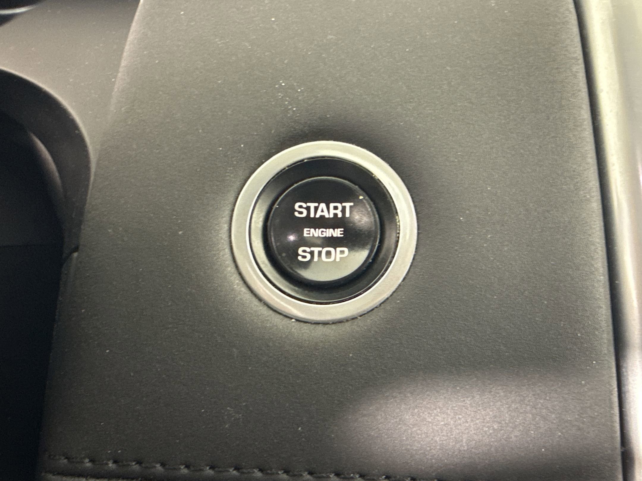 Used 2022 Land Rover Discovery Sport S image 21