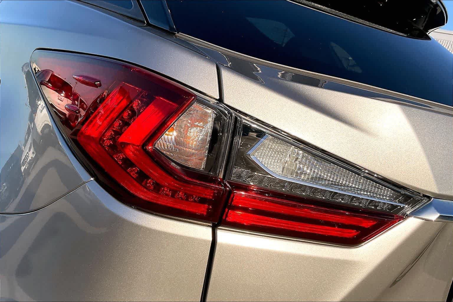 Used 2020 Lexus RX 350 FWD w/ Premium Package image 32