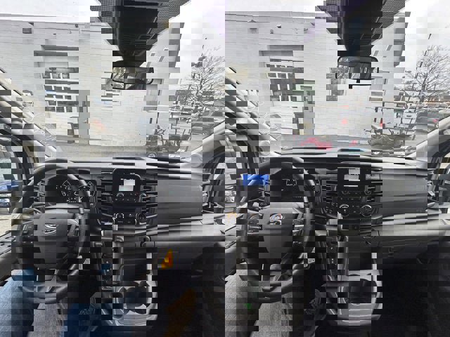 Used 2021 Ford Transit 350 XLT image 26