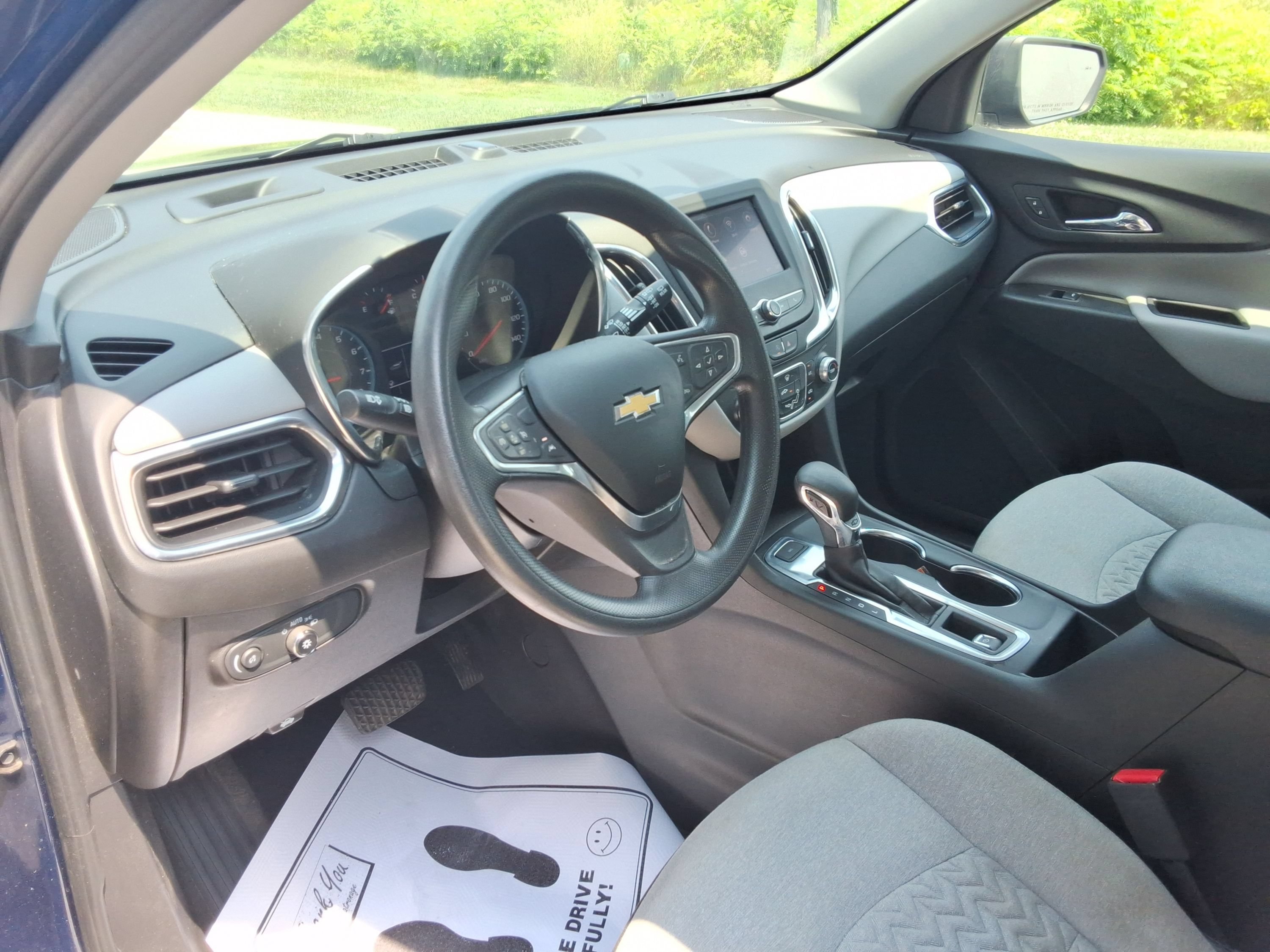 Used 2022 Chevrolet Equinox LS AWD/4WD image 26