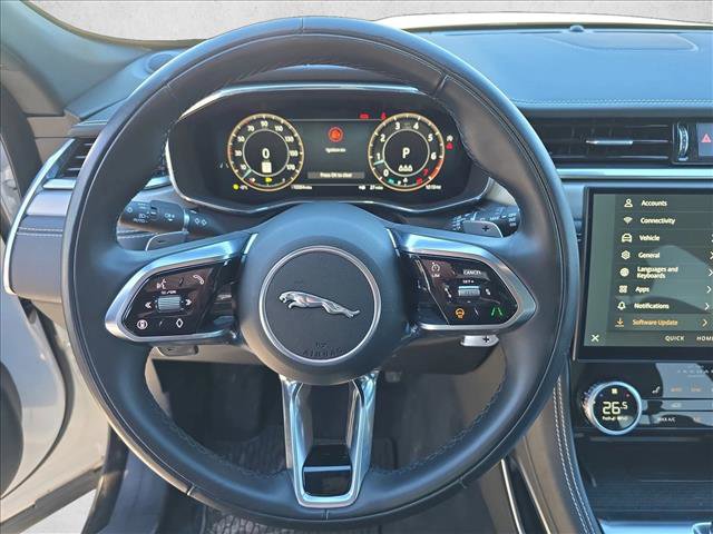 Certified 2025 Jaguar F-PACE R-Dynamic S image 18