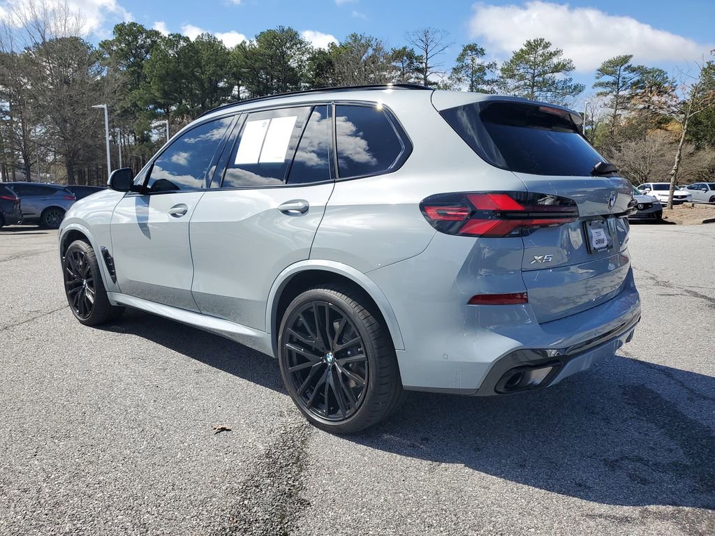Used 2025 BMW X5 sDrive40i w/ M Sport Package image 7