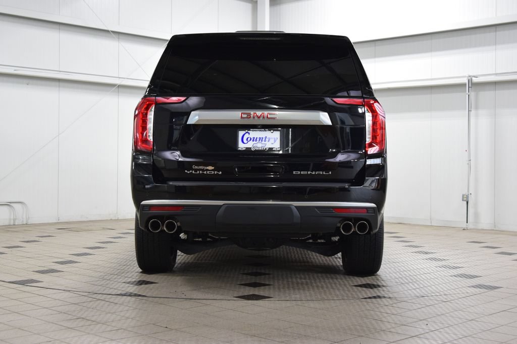 Used 2024 GMC Yukon XL Denali AWD/4WD image 7