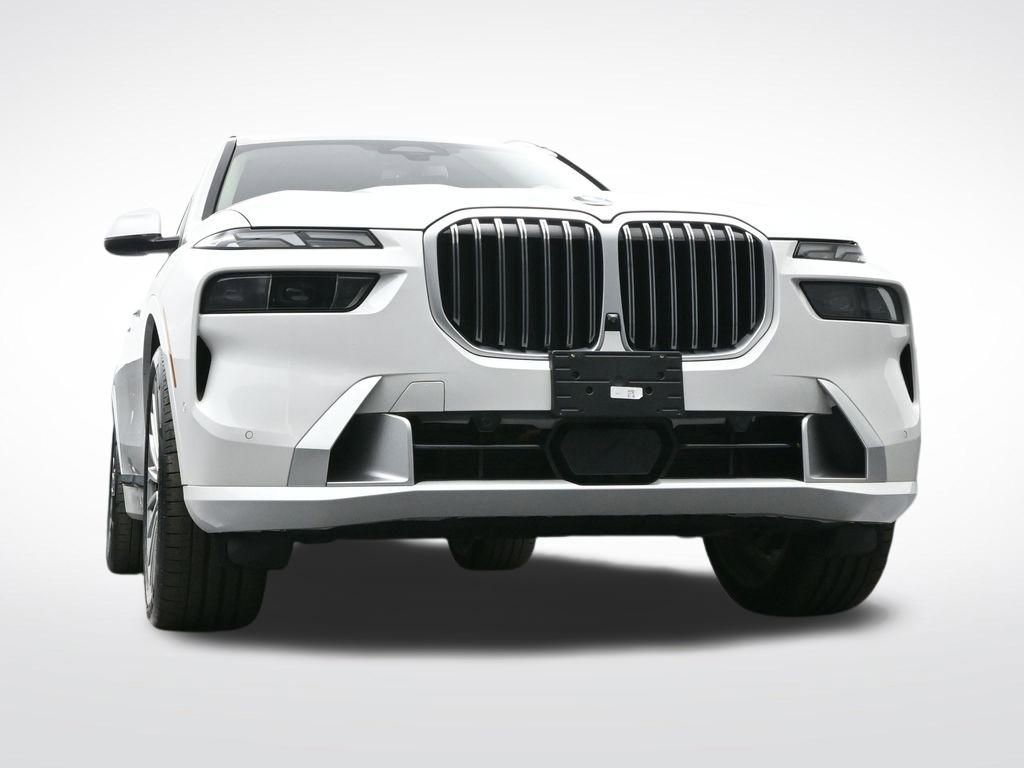 Used 2023 BMW X7 xDrive40i w/ Premium Package image 25