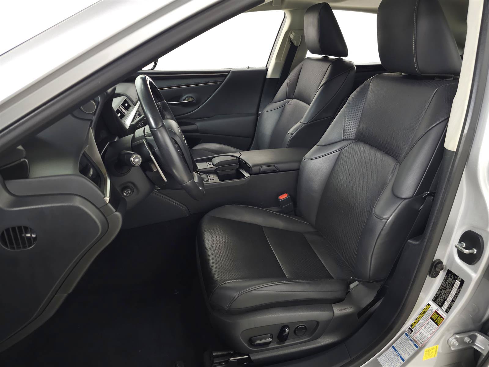 Certified 2021 Lexus ES 250 w/ Premium Package AWD/4WD image 16