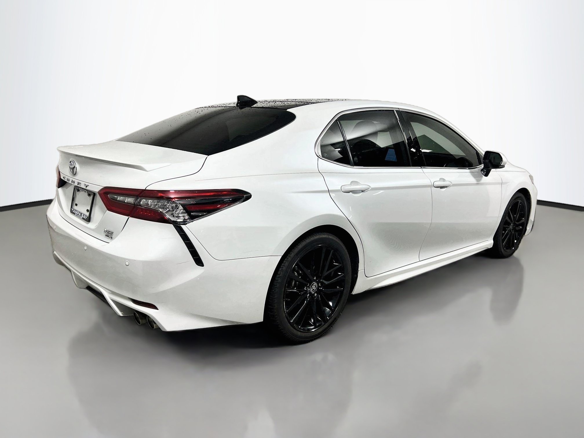 Used 2023 Toyota Camry XSE w/ Navigation Package AWD/4WD image 4