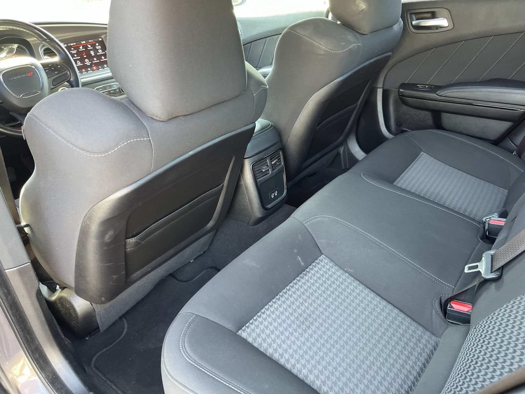 Used 2022 Dodge Charger R/T w/ Driver Convenience Group RWD image 17