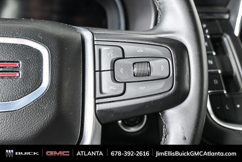 Used 2024 GMC Yukon SLT image 13