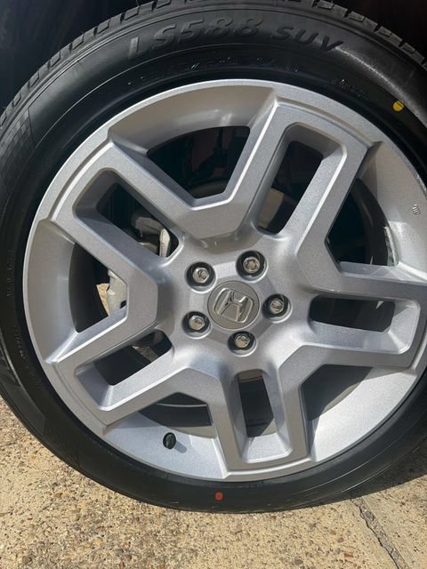 Certified 2025 Honda Passport EX-L image 9