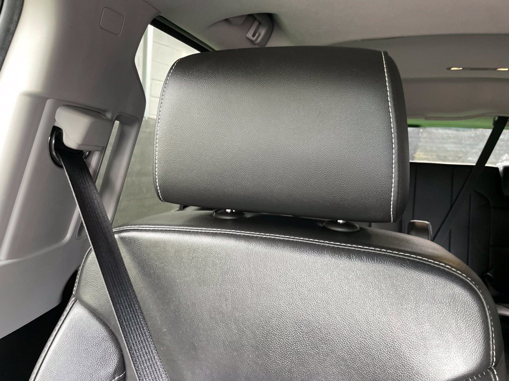 Used 2019 GMC Yukon SLT AWD/4WD image 12