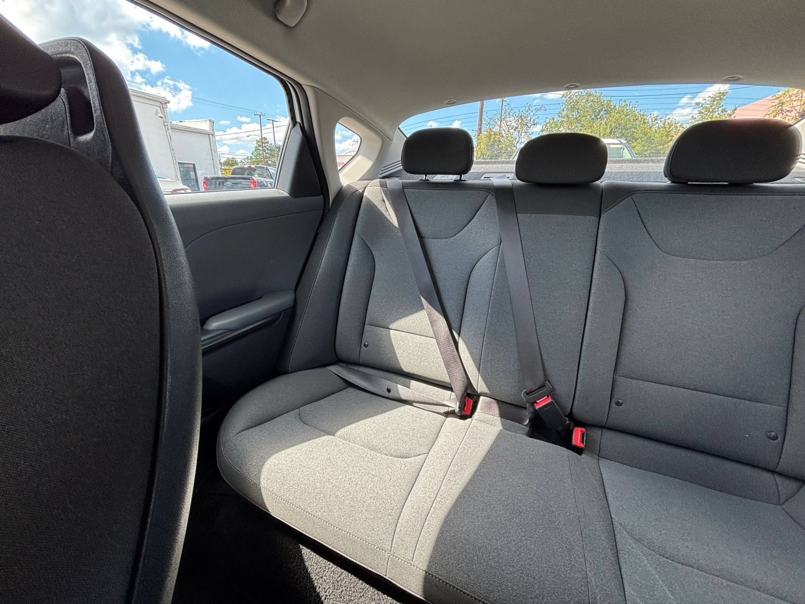 Used 2025 Kia K4 FWD image 37