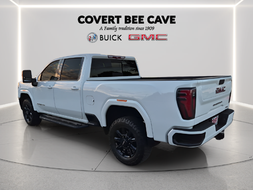 Used 2024 GMC Sierra 2500 AT4 w/ AT4 Preferred Package AWD/4WD image 7
