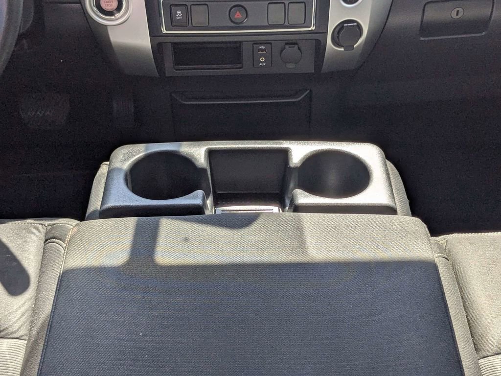 Used 2017 Nissan Titan SV image 18