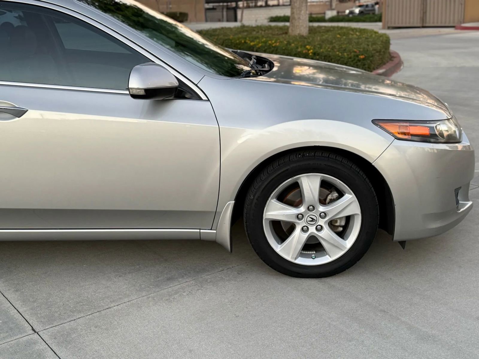 Used 2010 Acura TSX Sedan image 12