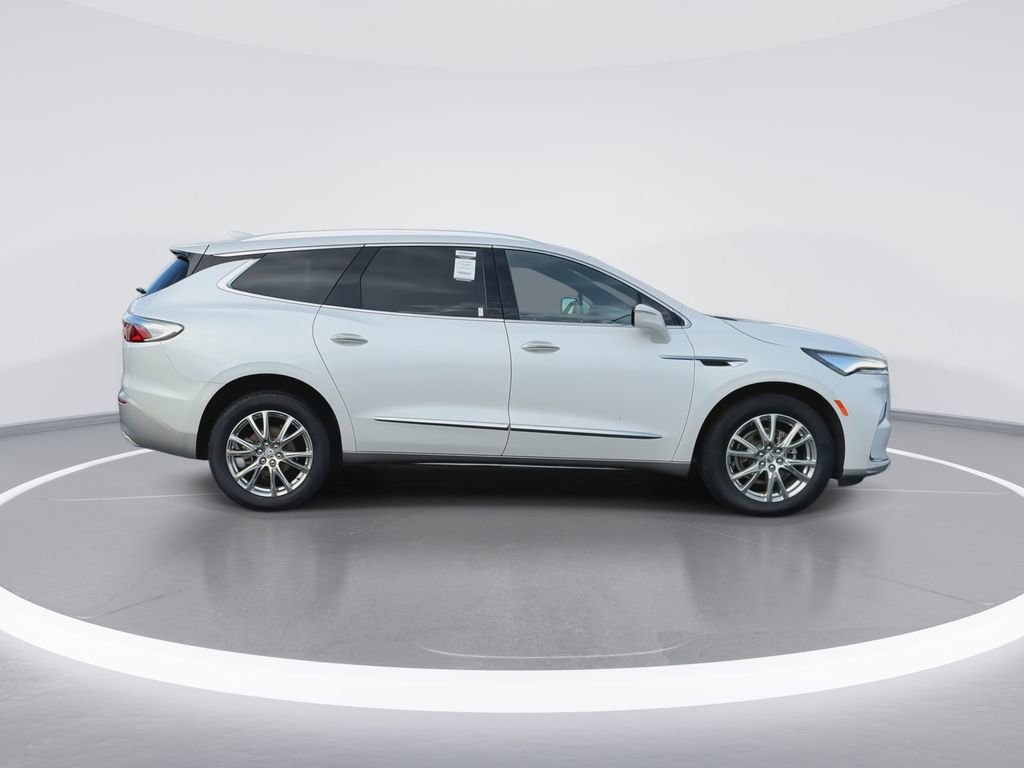 Used 2023 Buick Enclave Essence w/ Experience Buick Package AWD/4WD image 9