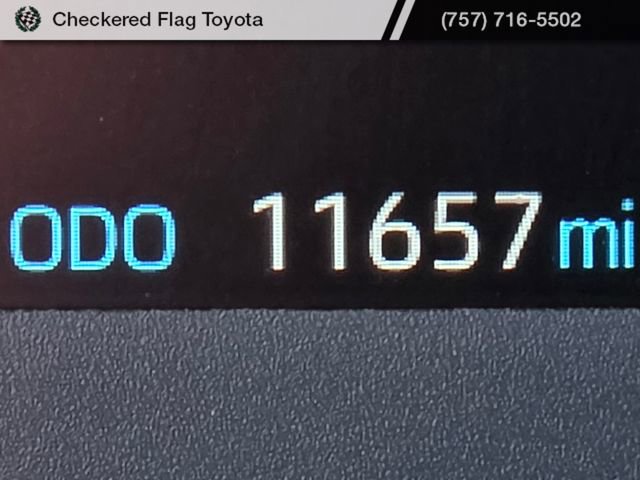Certified 2025 Toyota Corolla Cross LE AWD/4WD image 13