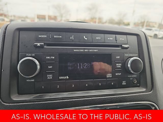 Used 2014 Dodge Grand Caravan SXT image 18