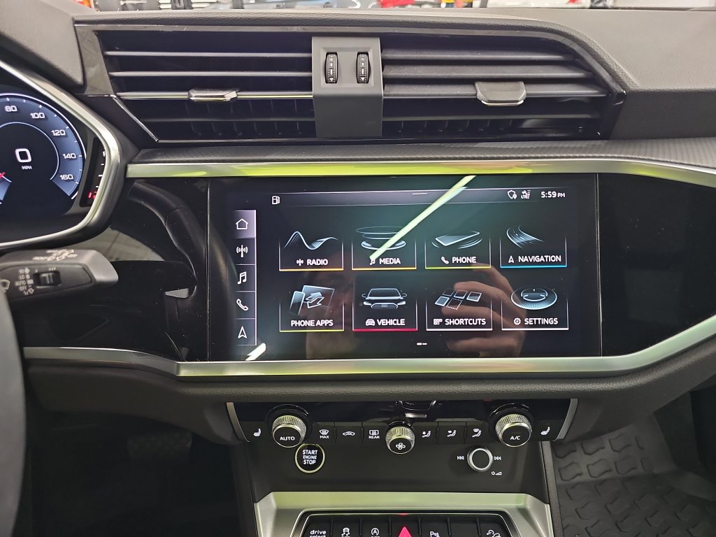 Used 2021 Audi Q3 2.0T Premium Plus AWD/4WD image 13