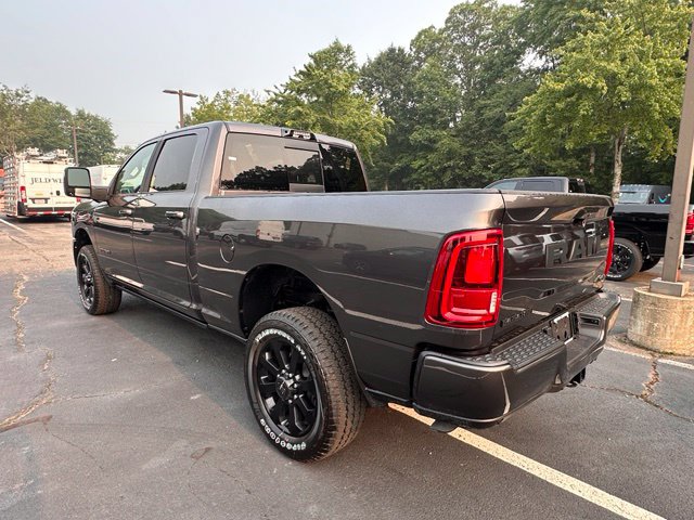 New 2026 RAM 2500 Laramie AWD/4WD image 4