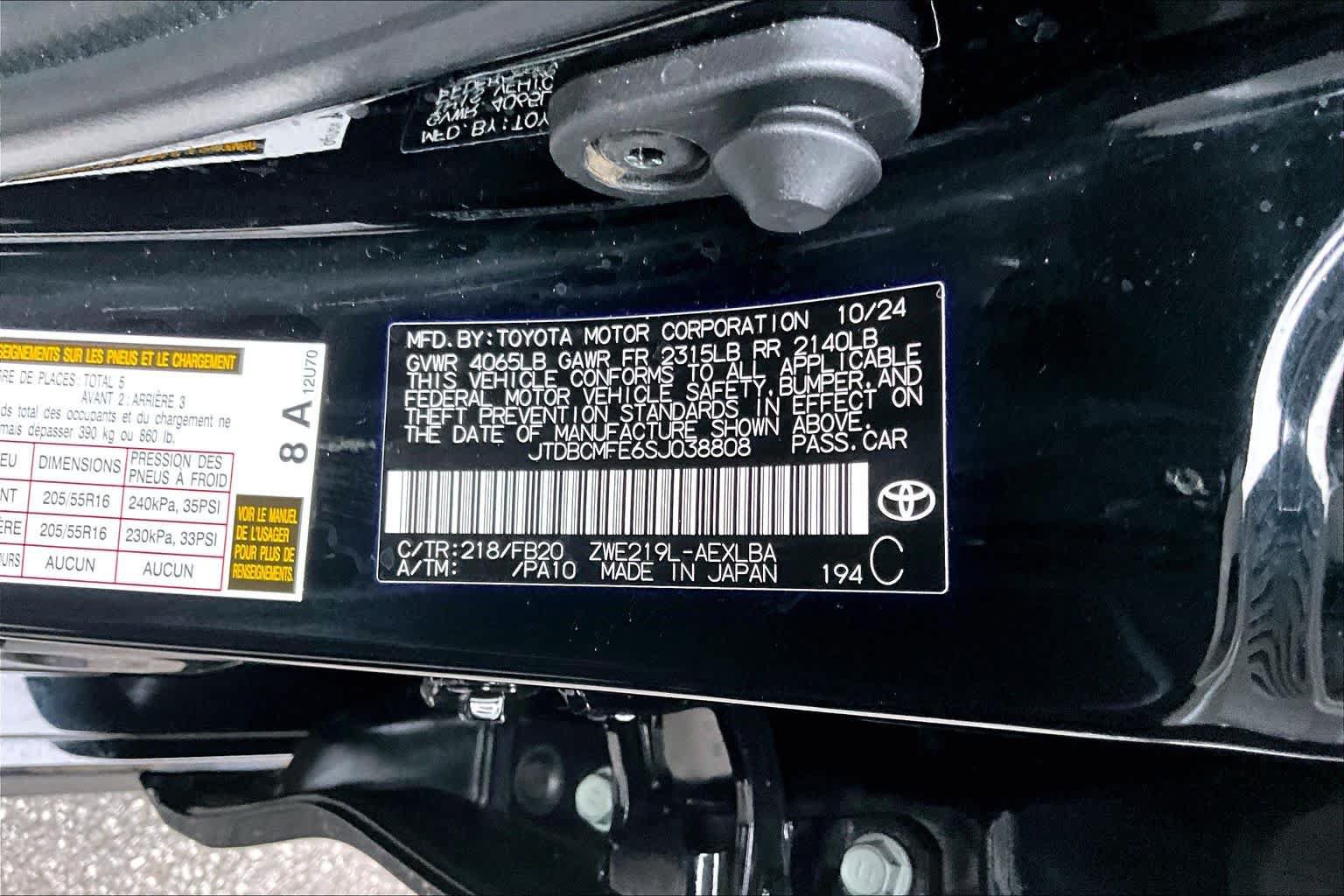 Used 2025 Toyota Corolla LE w/ Convenience Package FWD image 34