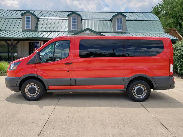 Used 2016 Ford Transit 150 XL RWD image 2
