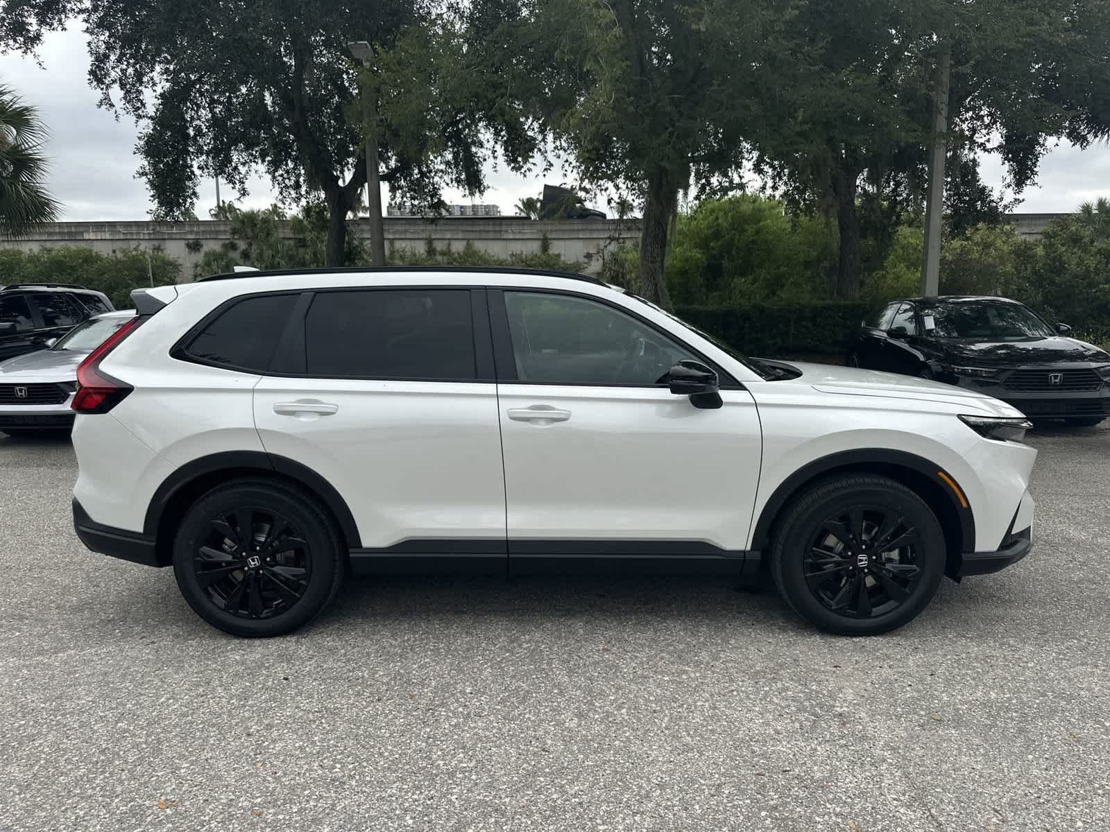 New 2027 Honda CR-V Sport Touring image 7