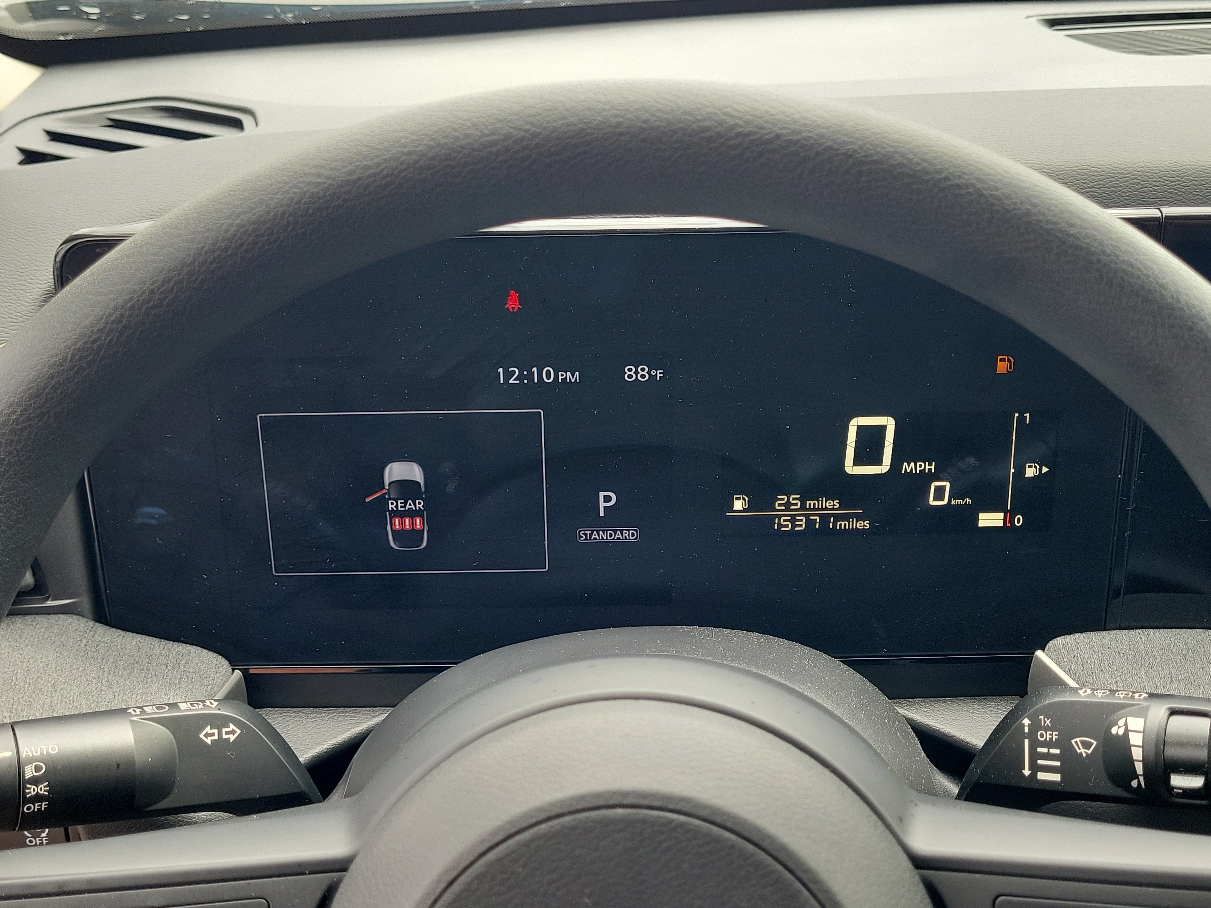 Certified 2025 Nissan Kicks SV FWD image 18