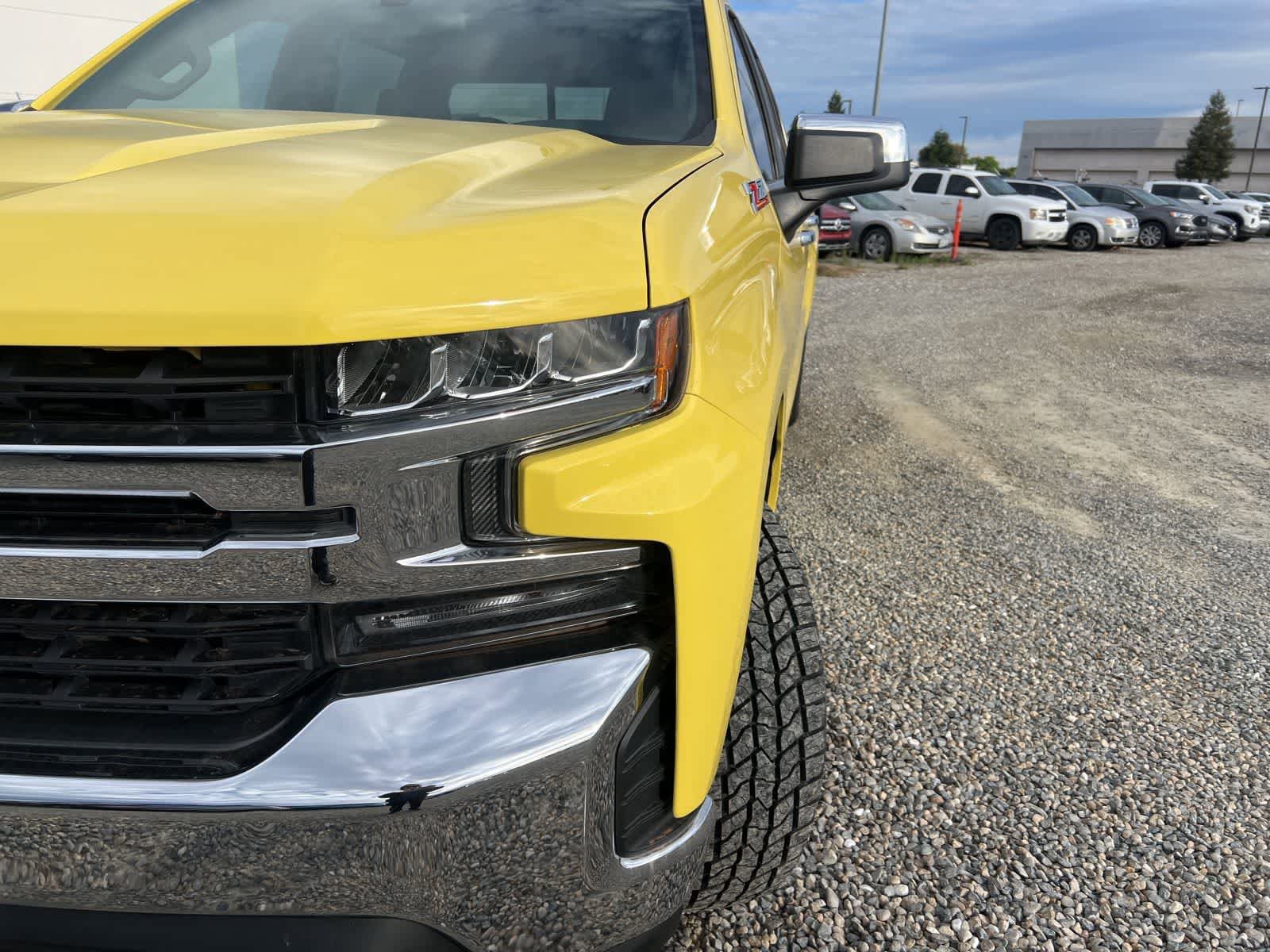 Used 2019 Chevrolet Silverado 1500 LT w/ All-Star Edition AWD/4WD image 9