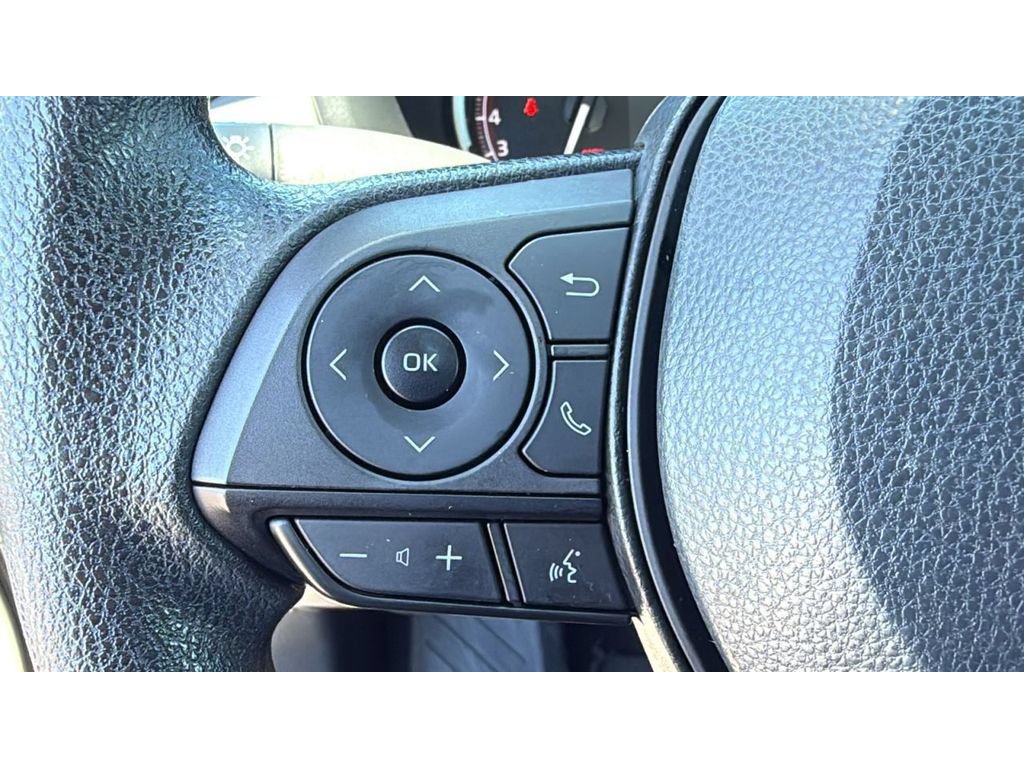 Certified 2024 Toyota RAV4 XLE AWD/4WD image 28