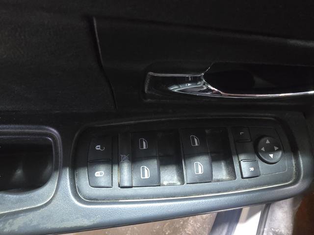 Used 2009 Jeep Liberty Sport image 26