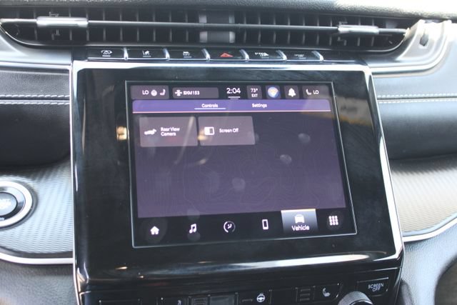 Used 2023 Jeep Grand Cherokee Altitude AWD/4WD image 24