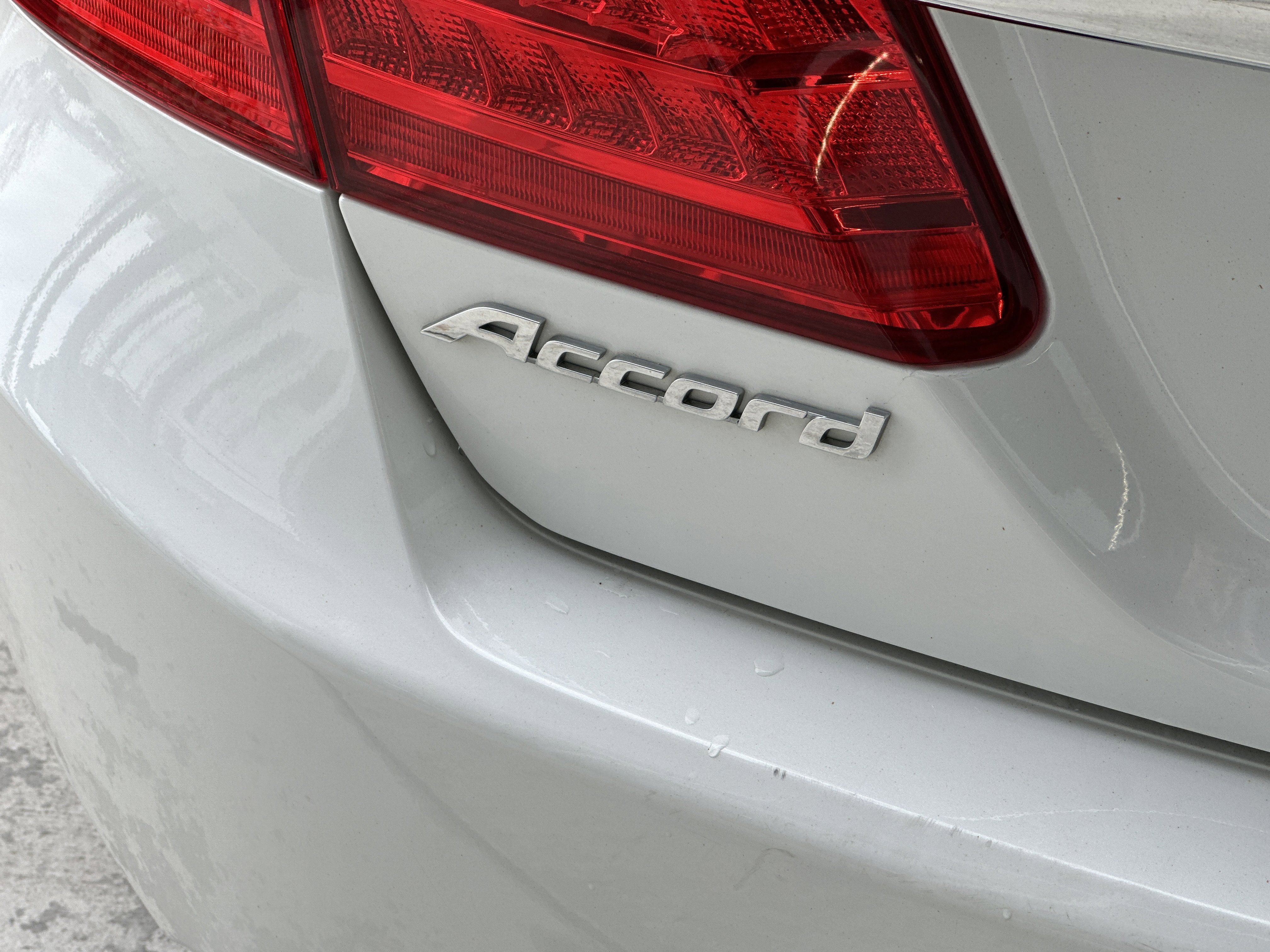 Used 2015 Honda Accord EX-L image 29