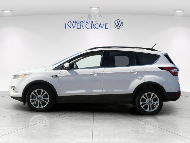 Used 2018 Ford Escape SE FWD image 4