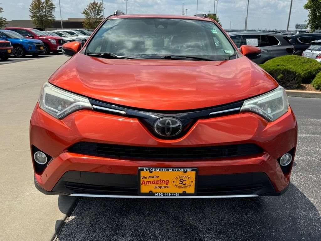 Used 2016 Toyota RAV4 Limited AWD/4WD image 9