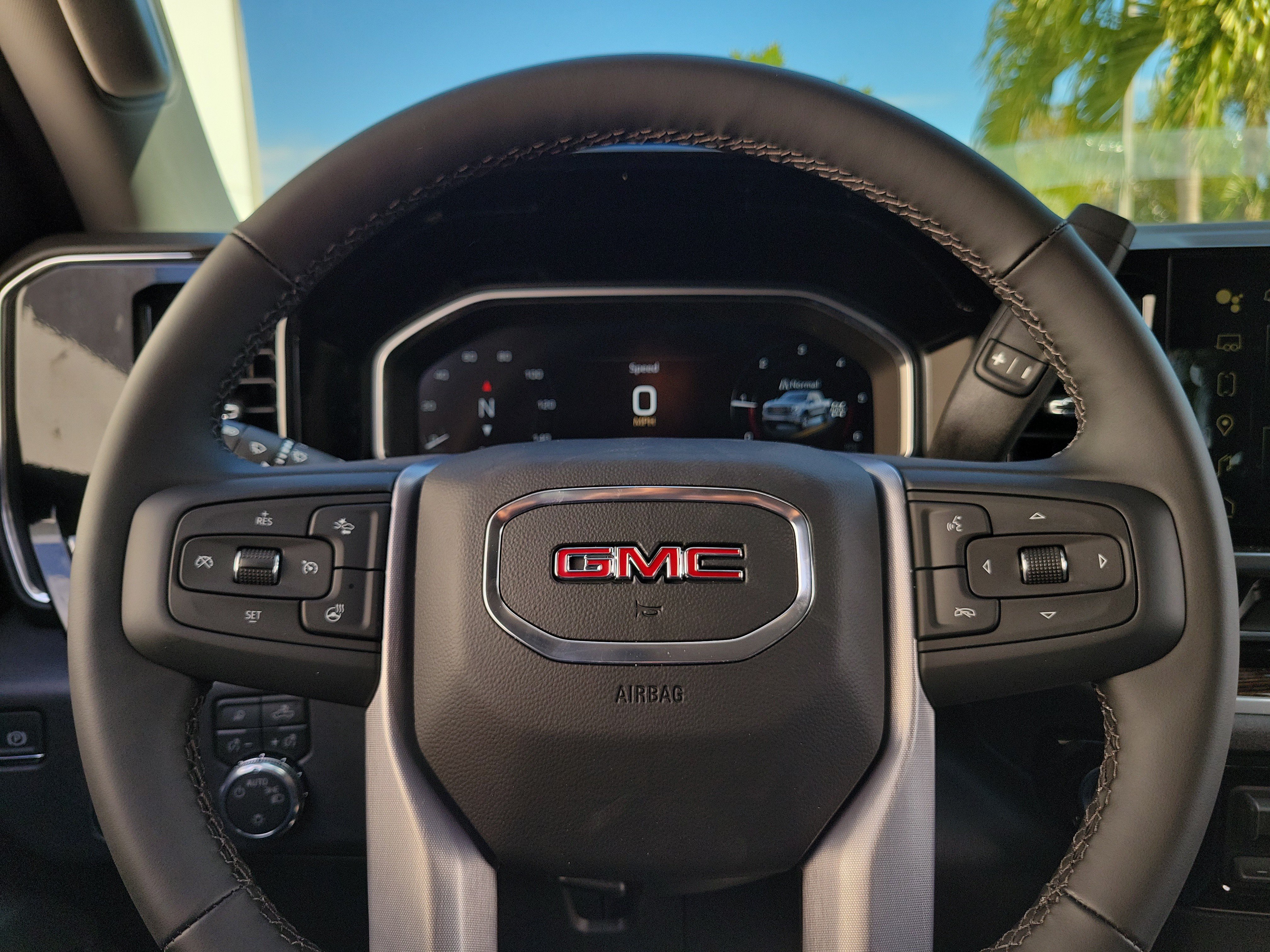New 2026 GMC Sierra 1500 SLE AWD/4WD image 23
