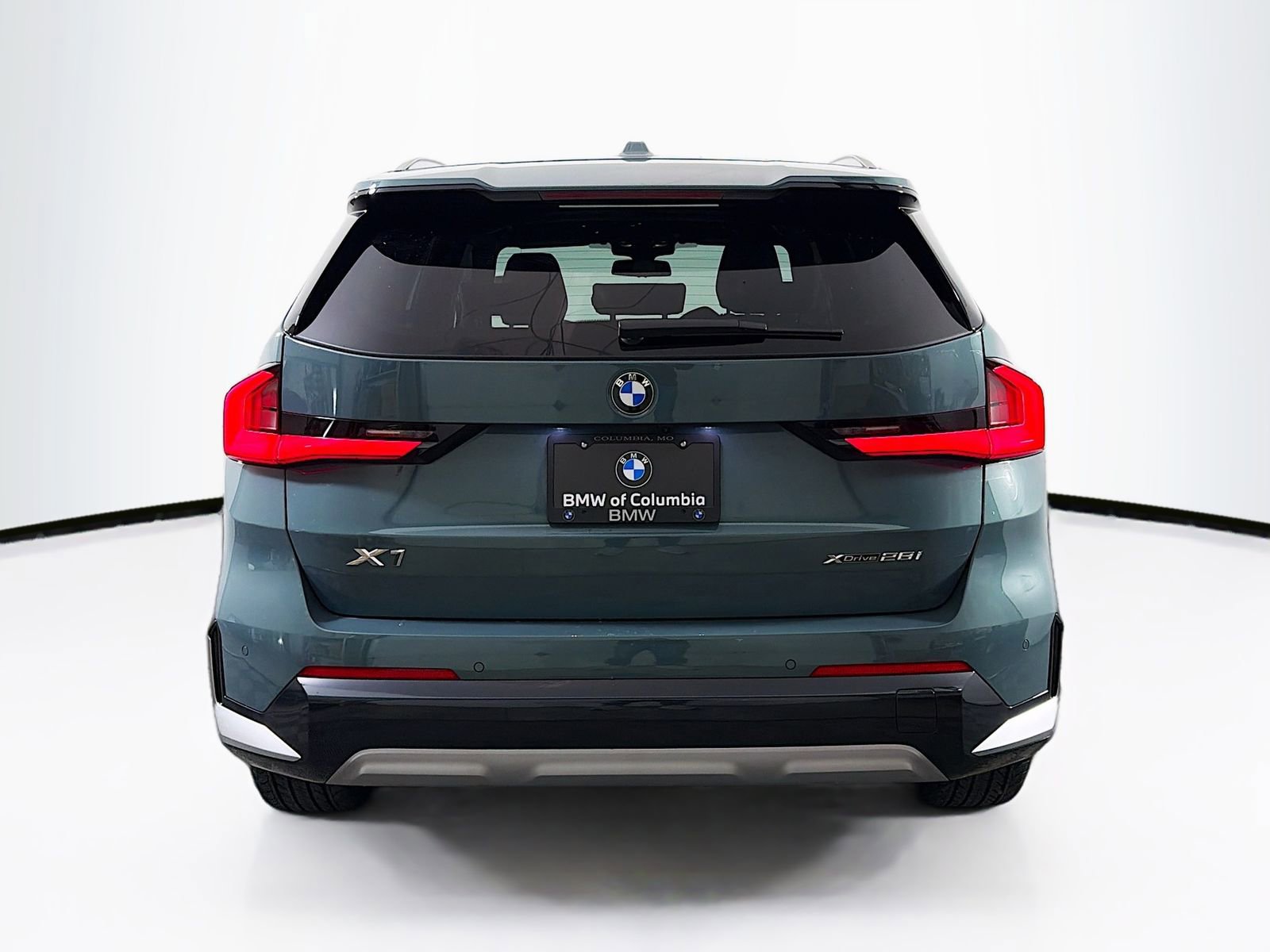 Used 2025 BMW X1 xDrive28i image 6
