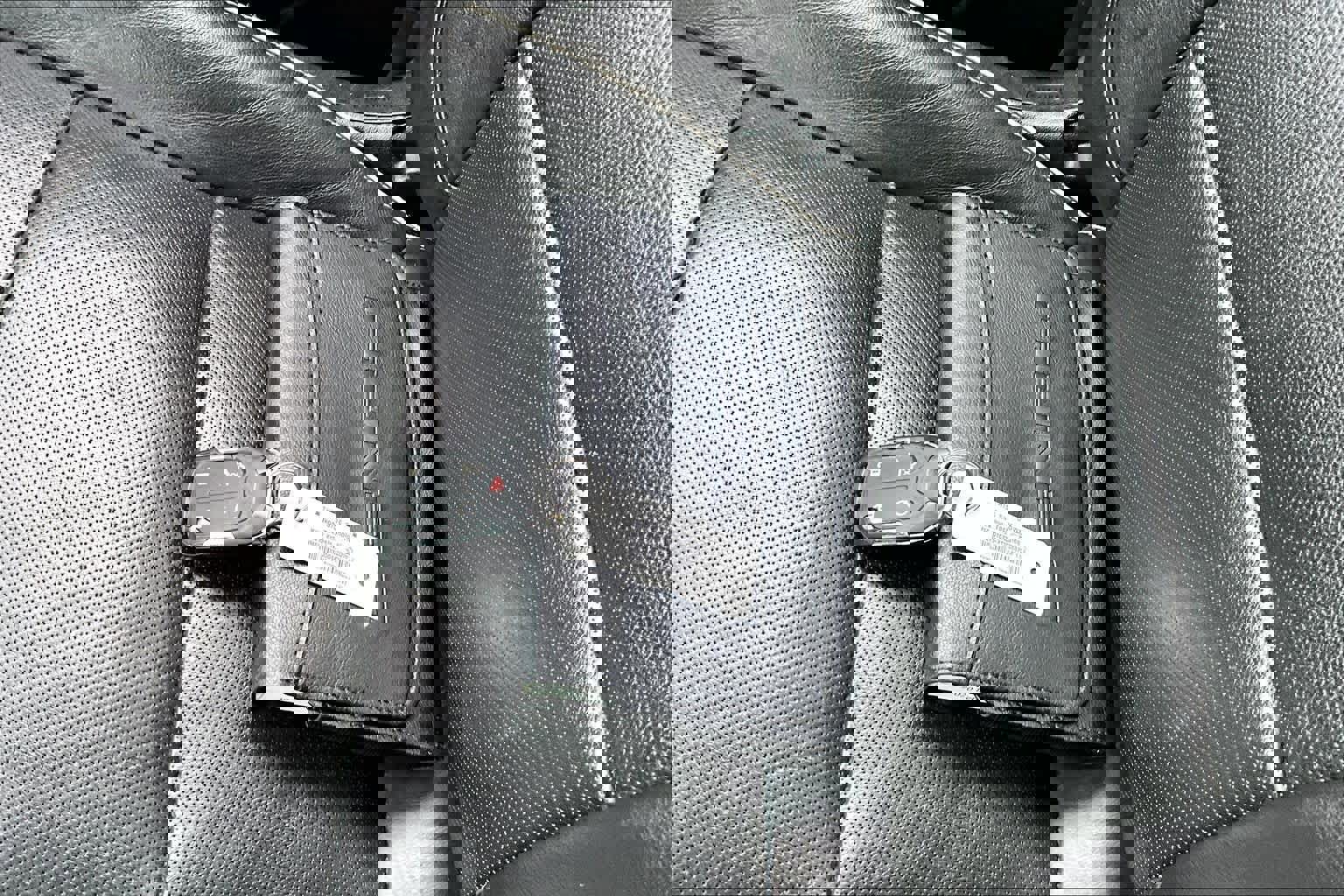 Used 2020 GMC Terrain Denali w/ Denali Premium Package image 15