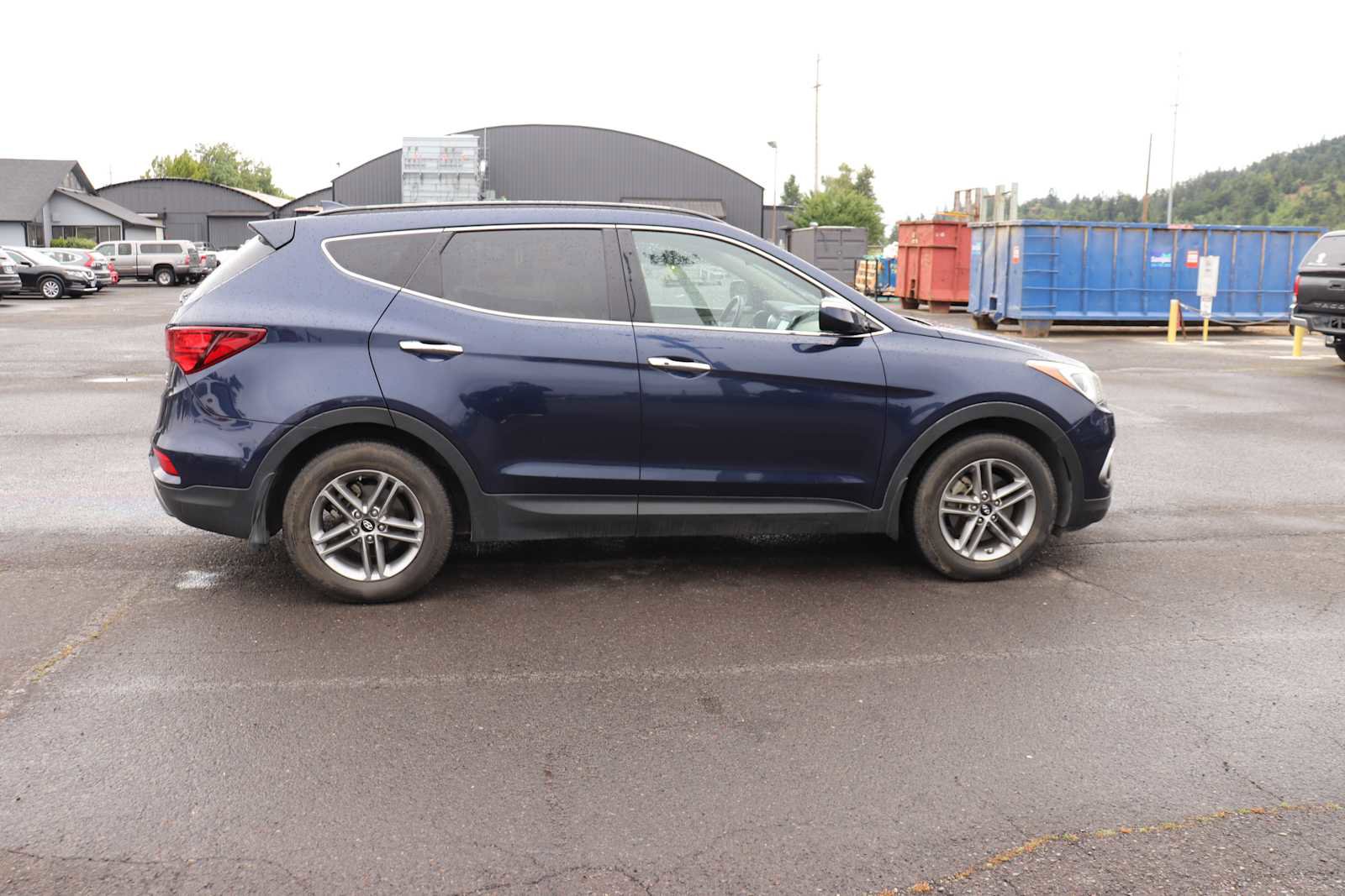 Used 2017 Hyundai Santa Fe Sport w/ 2.4L Tech Package 04 AWD/4WD image 4