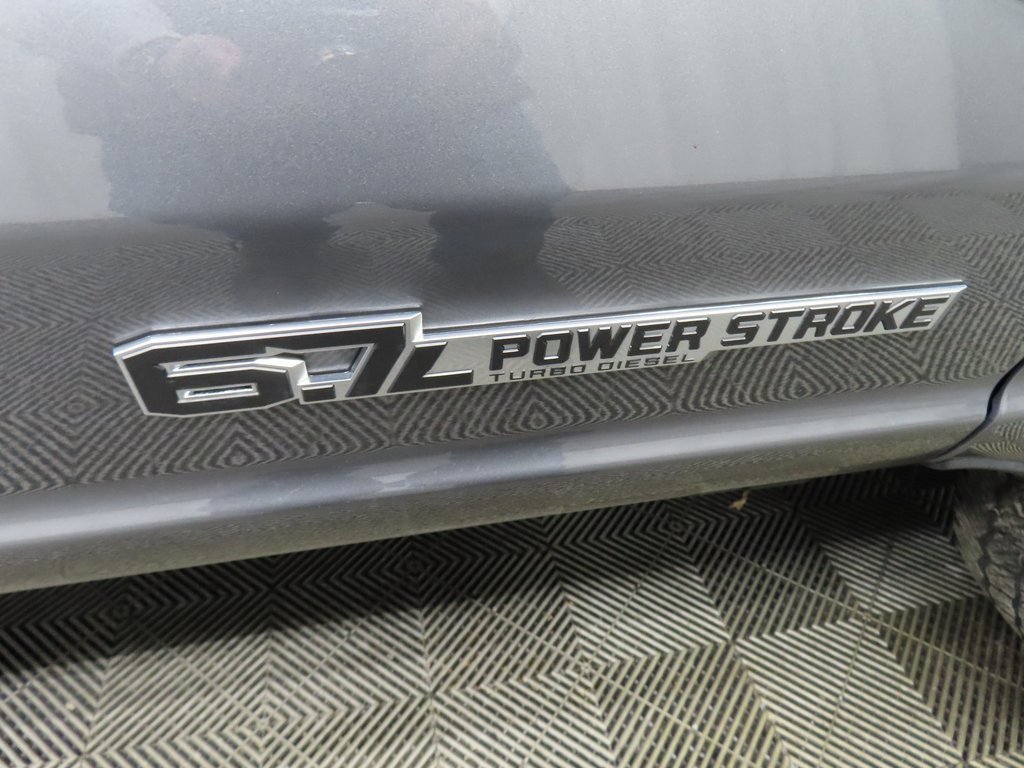 Used 2025 Ford F250 Platinum image 59
